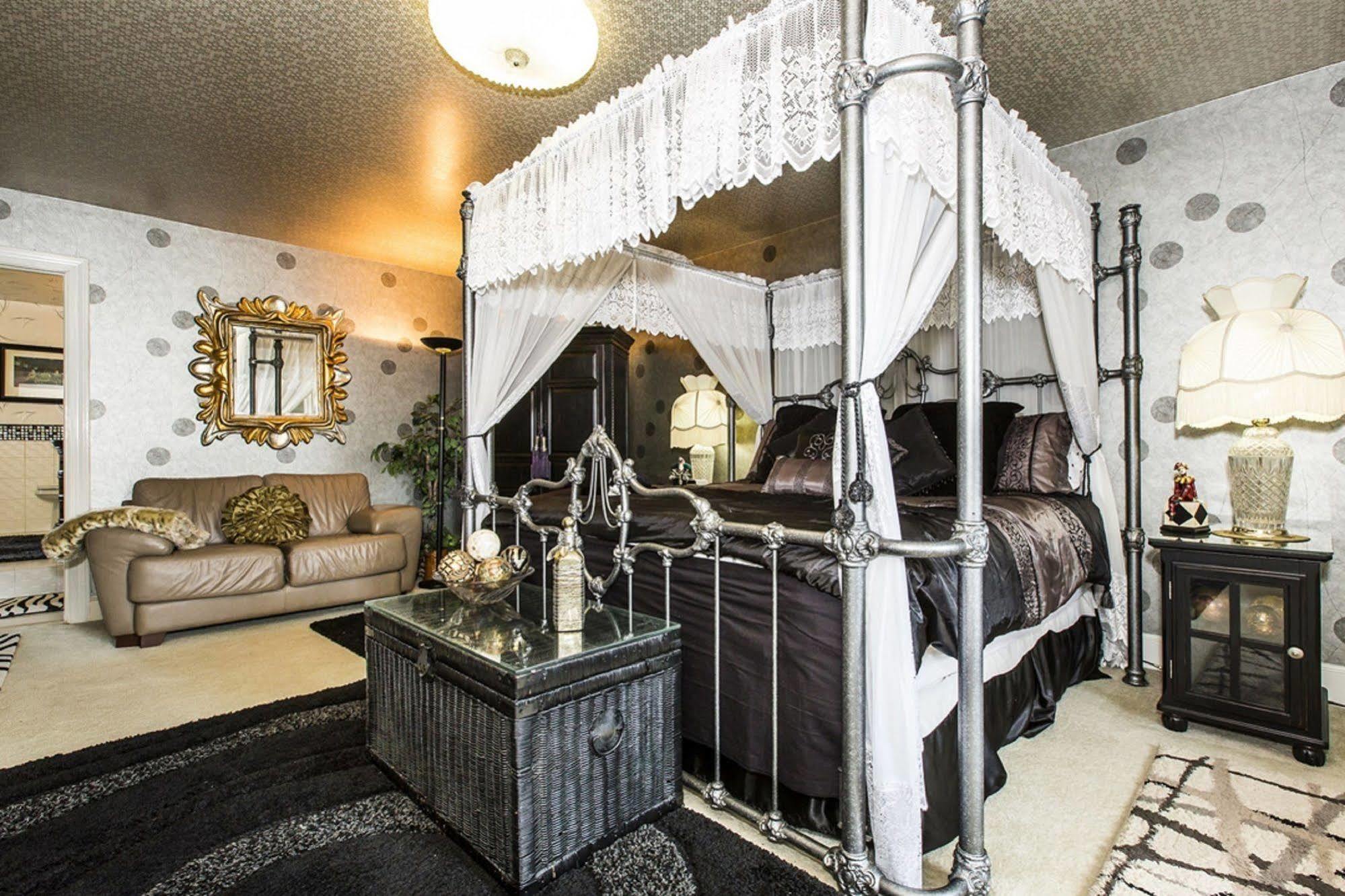 Matthews Manor Bed & Breakfast Extérieur photo