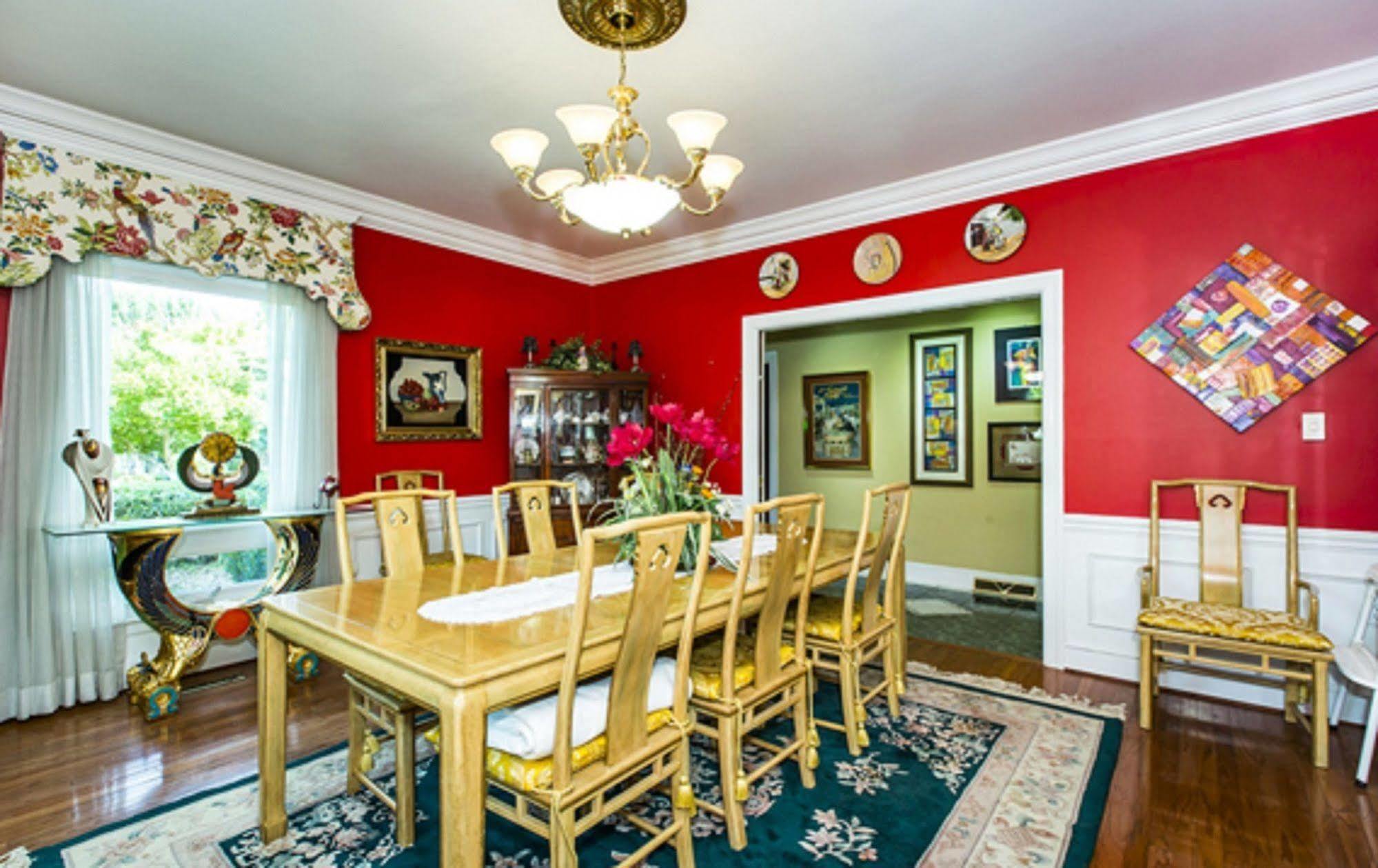 Matthews Manor Bed & Breakfast Extérieur photo