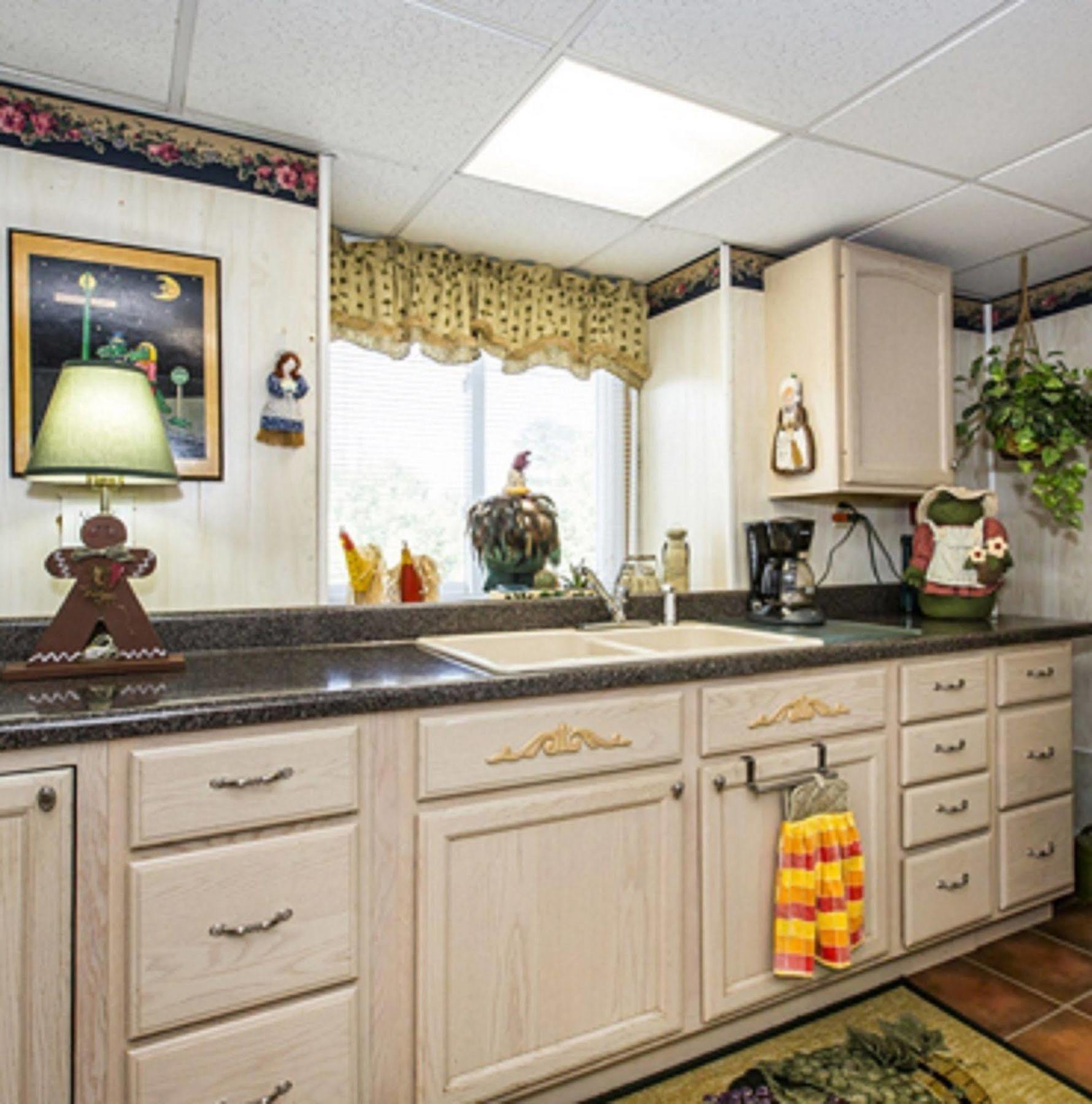 Matthews Manor Bed & Breakfast Extérieur photo